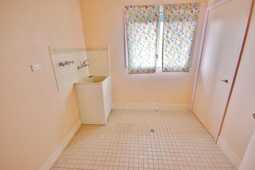 21 Binalong Street, YOUNG NSW 2594, Young - Thumbnail 8