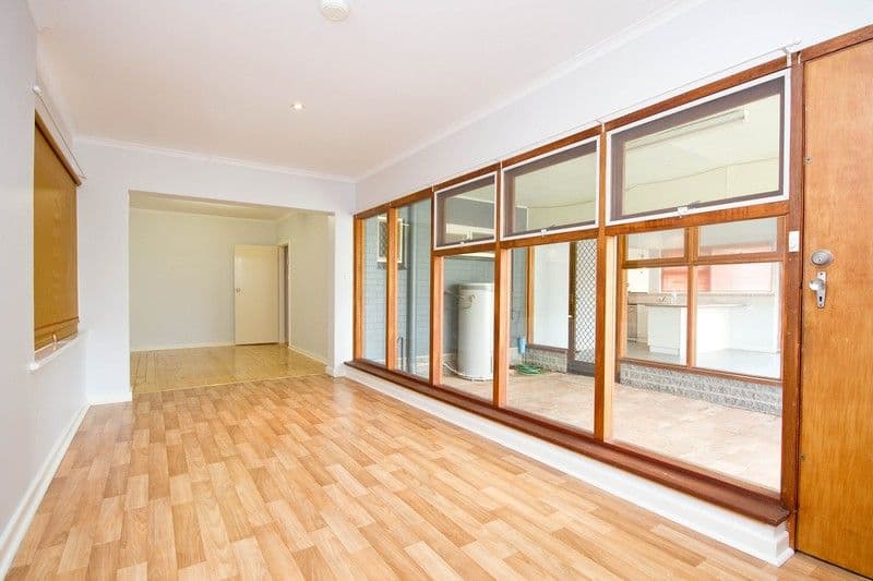 18 Sunset Crescent, GRANGE SA 5022, Grange - Thumbnail 4