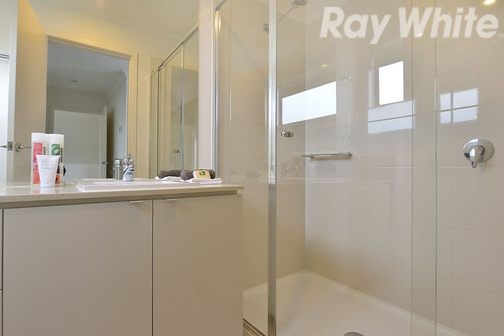 25 Bloom Avenue, Wantirna South VIC 3152, Wantirna South - Thumbnail 7