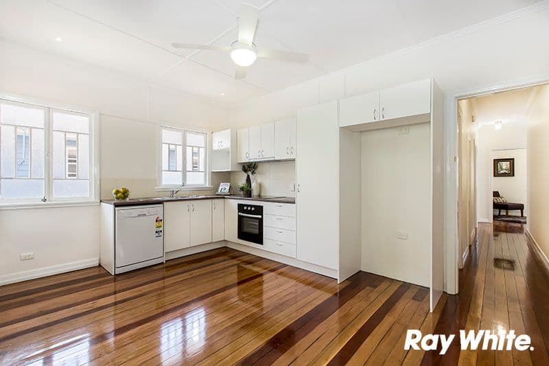24 Royal Parade, ALDERLEY QLD 4051, Alderley - Thumbnail 5