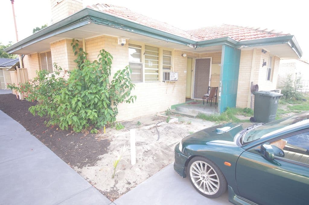 4 Storrington Crescent, WESTMINSTER WA 6061, Westminster - Thumbnail 6