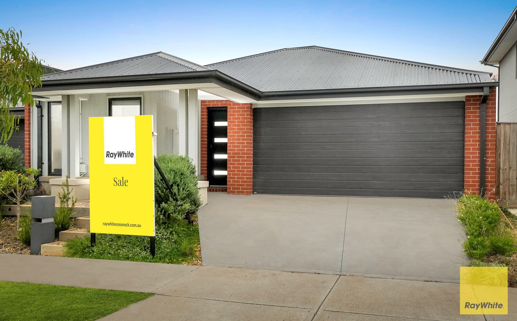 8 Blackscroft Road, THORNHILL PARK VIC 3335, Thornhill Park - Image 1
