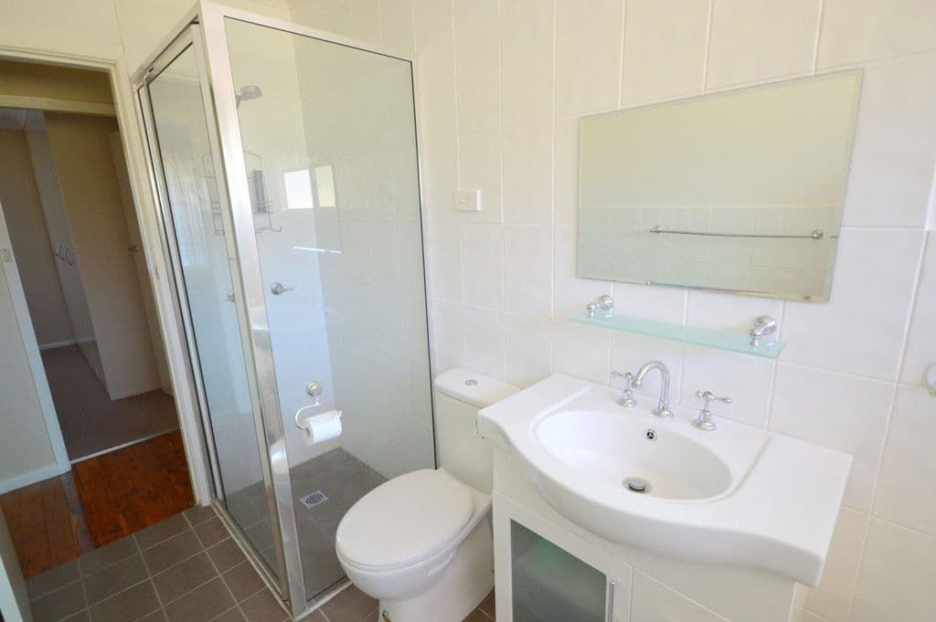 2 Comerford Street, Cowra NSW 2794, Cowra - Thumbnail 4