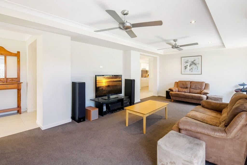 6 Birchgrove Street, SIPPY DOWNS QLD 4556, Sippy Downs - Thumbnail 4