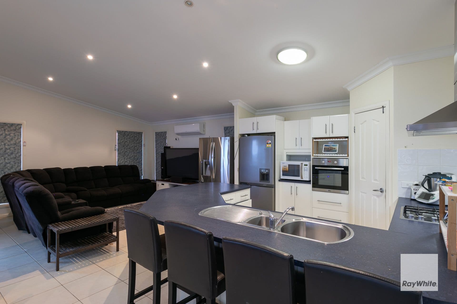 6 Baylink Drive, Redland Bay QLD 4165, Redland Bay - Thumbnail 4