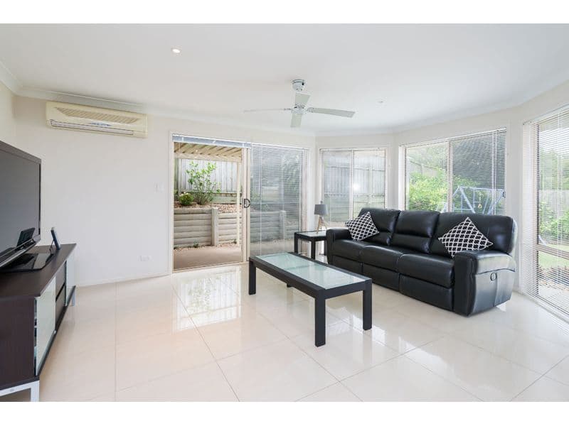 10 Yvonne Road, Eight Mile Plains QLD 4113, Eight Mile Plains - Thumbnail 2