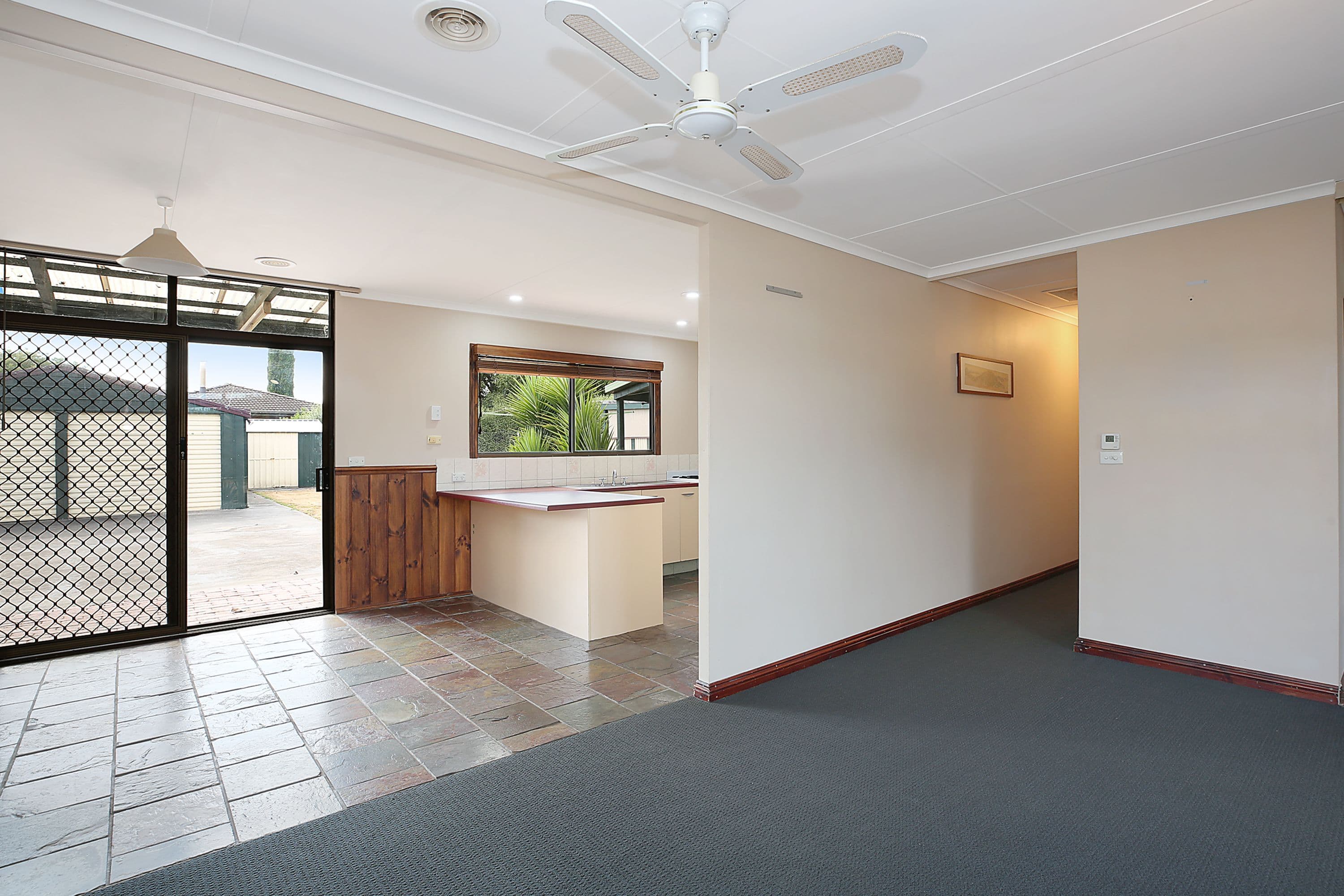 14 McLennan Street, Colac VIC 3250, Colac - Thumbnail 2