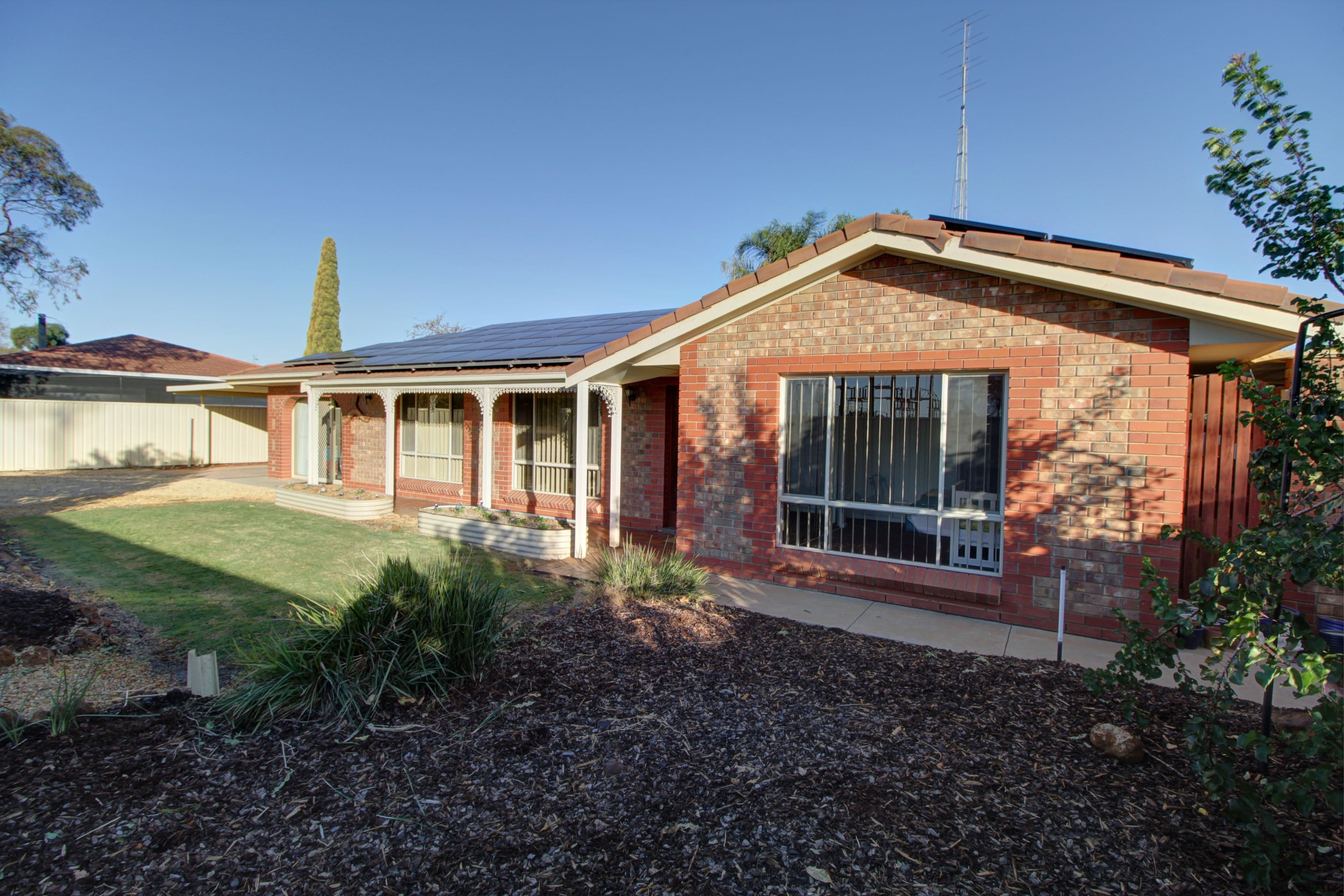 12 Alamein Avenue, Loxton SA 5333, Loxton North - Image 1