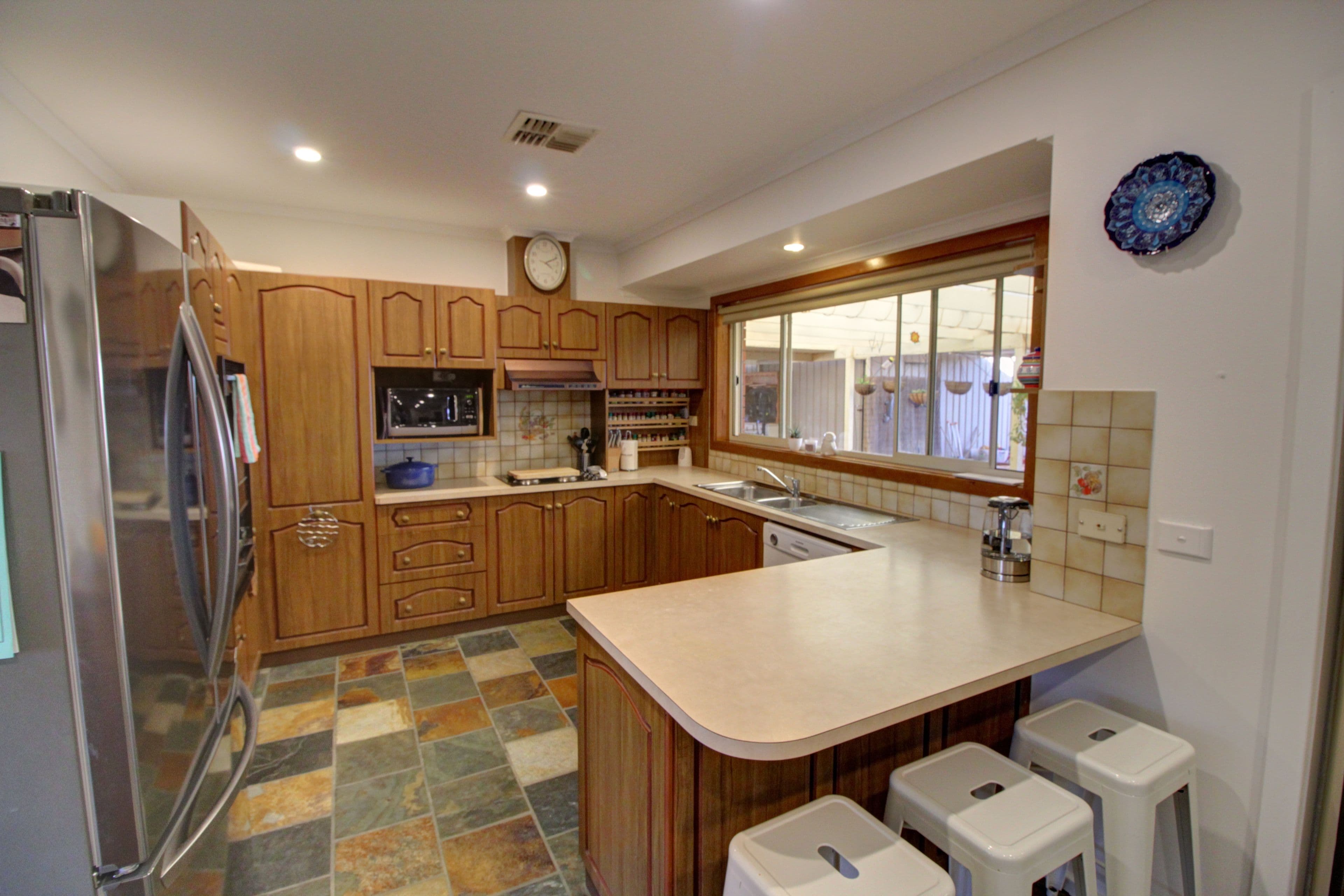 12 Alamein Avenue, Loxton SA 5333, Loxton North - Thumbnail 3