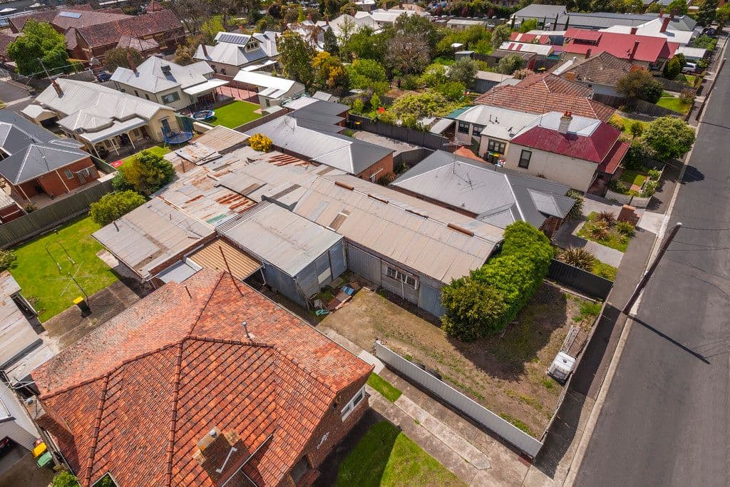 24 Clarence Street, GEELONG WEST VIC 3218, Geelong West - Thumbnail 4