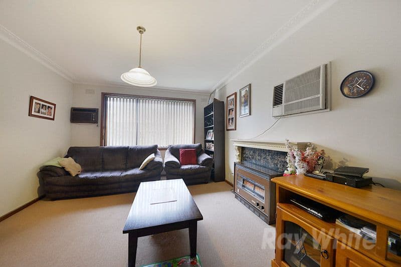10 Laurel Avenue, BORONIA VIC 3155, Boronia - Thumbnail 2