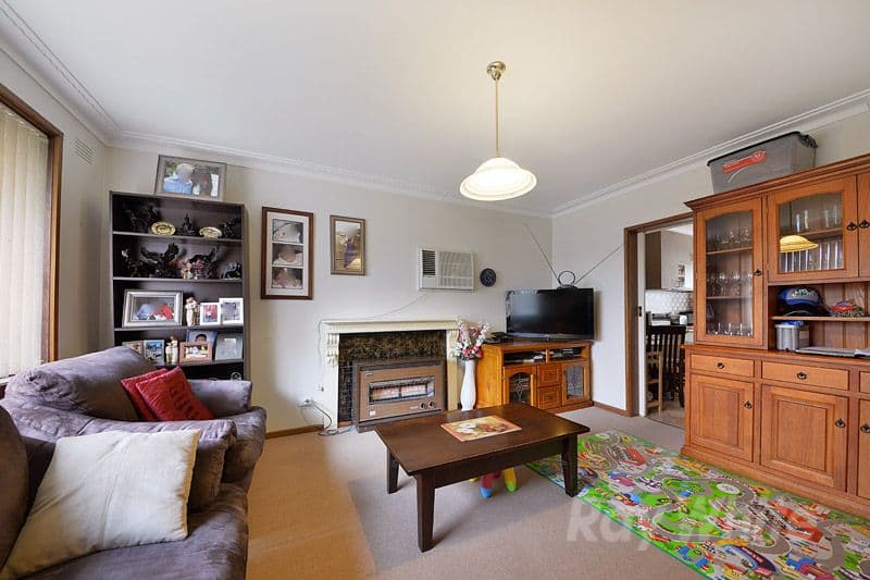 10 Laurel Avenue, BORONIA VIC 3155, Boronia - Thumbnail 4