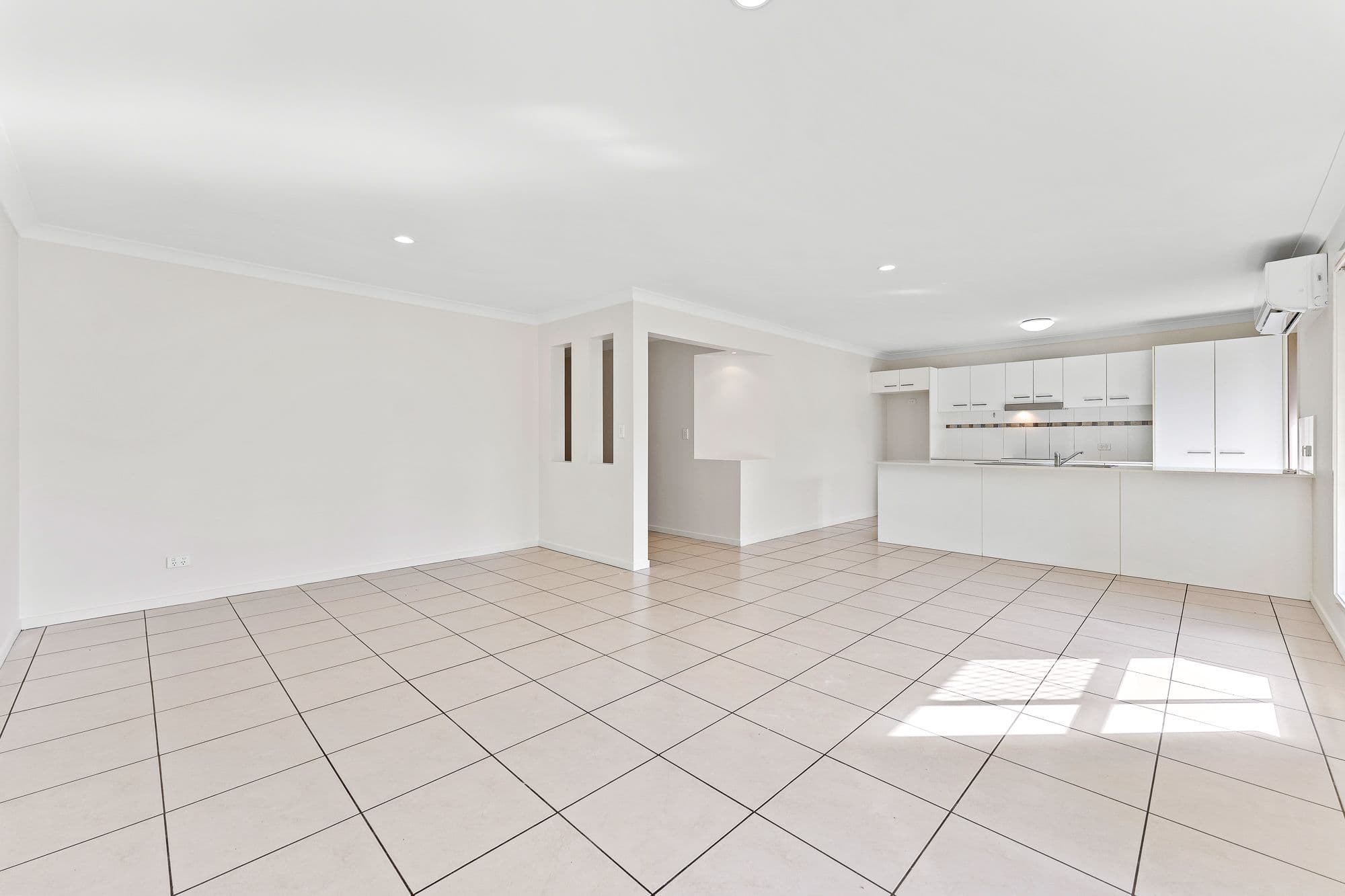 10 Bellflower Crescent, Mount Cotton QLD 4165, Mount Cotton - Thumbnail 8