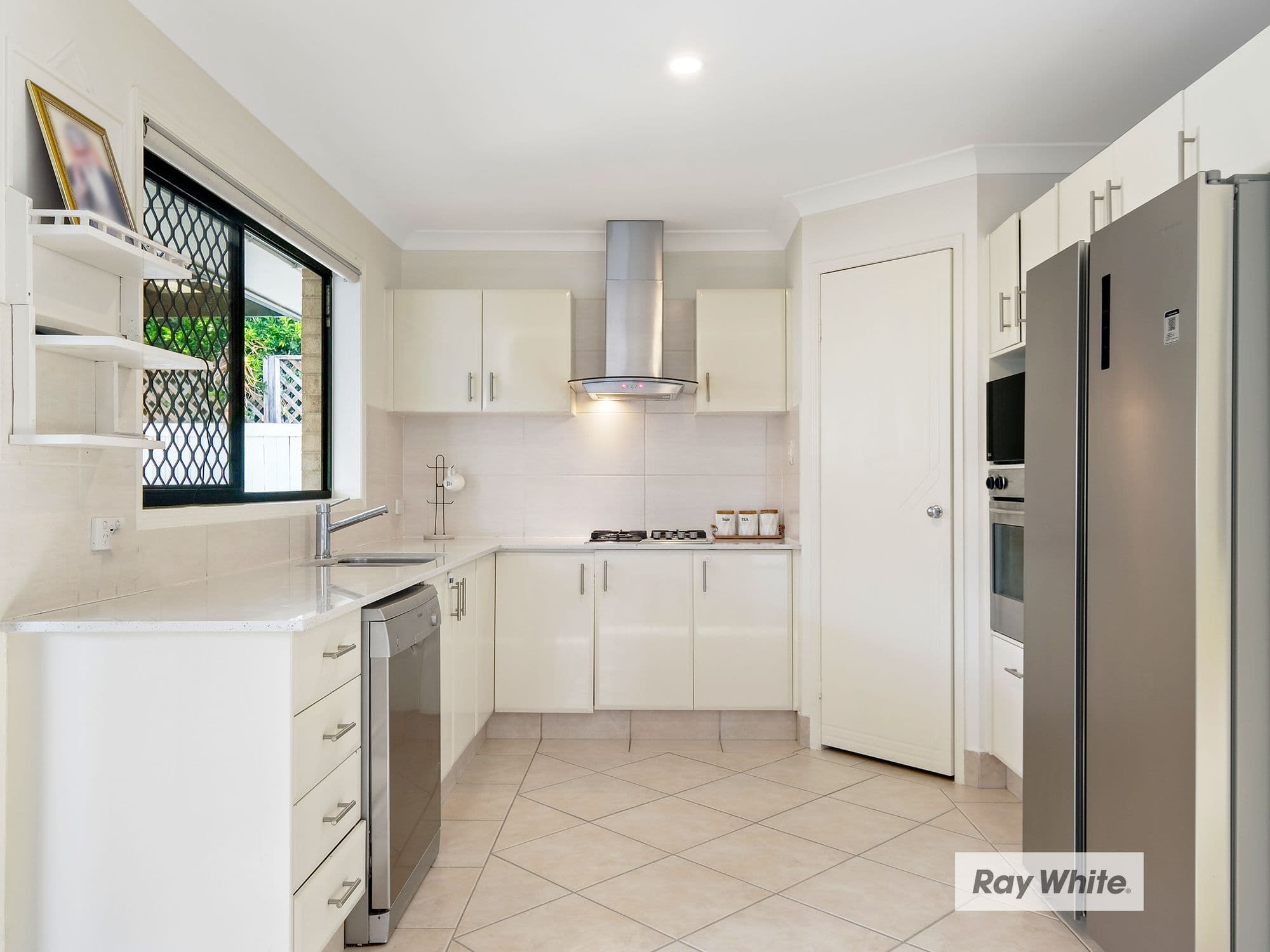 40 Kondalilla Parade, Forest Lake QLD 4078, Forest Lake - Thumbnail 2