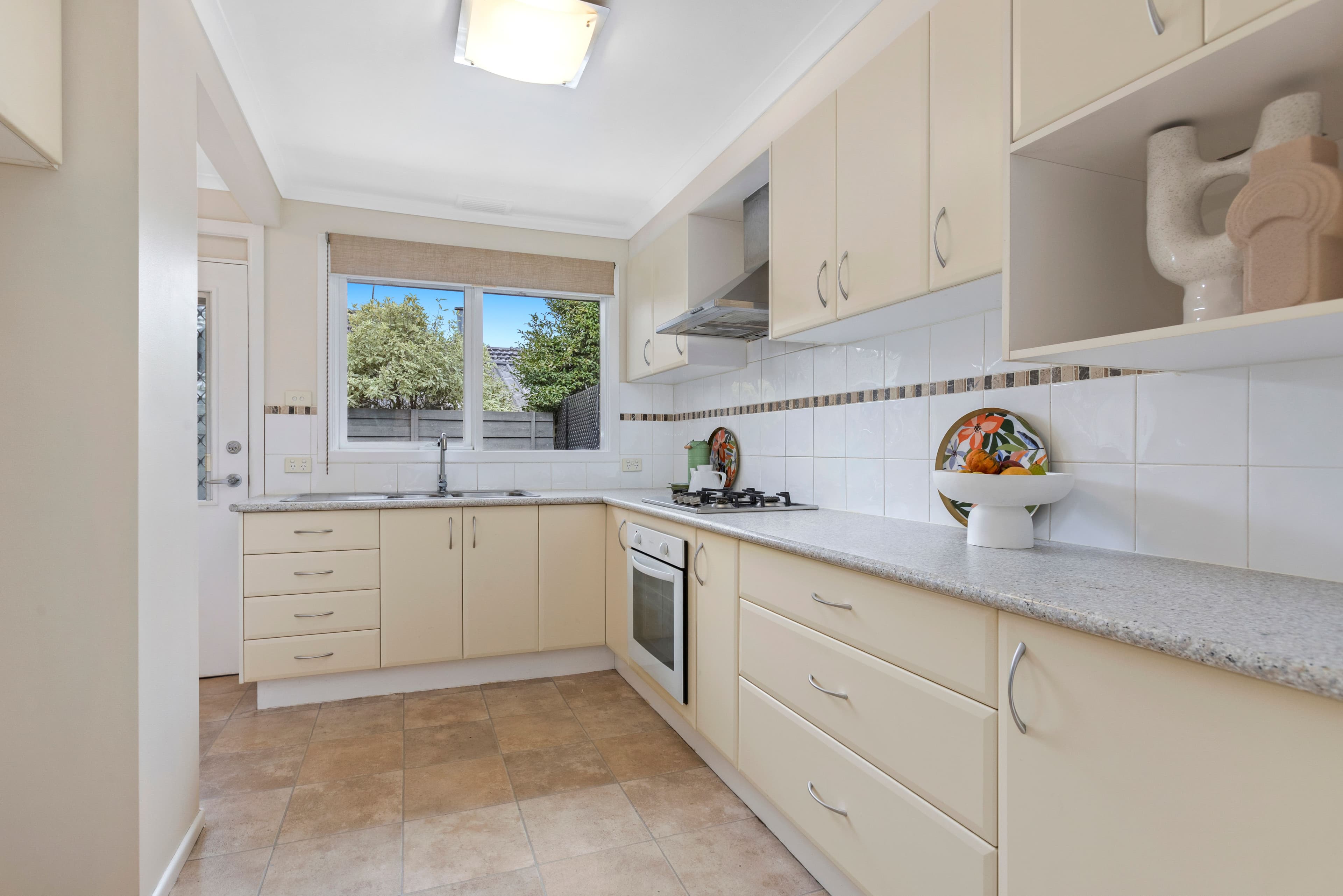 32-34 Flinders Street, Mentone VIC 3194, Mentone - Thumbnail 2