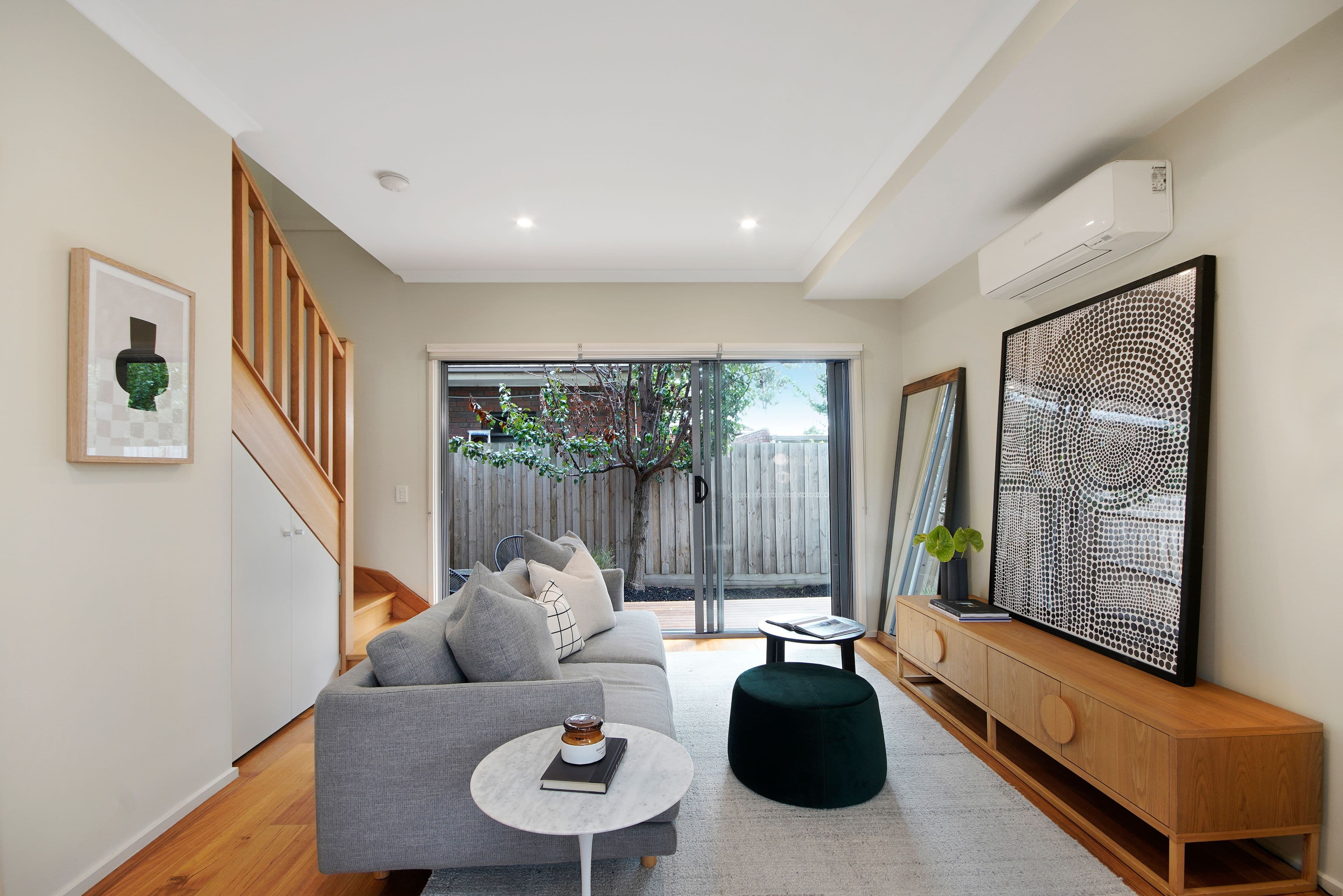 12 Dennis Street, Reservoir VIC 3073, Reservoir - Thumbnail 3