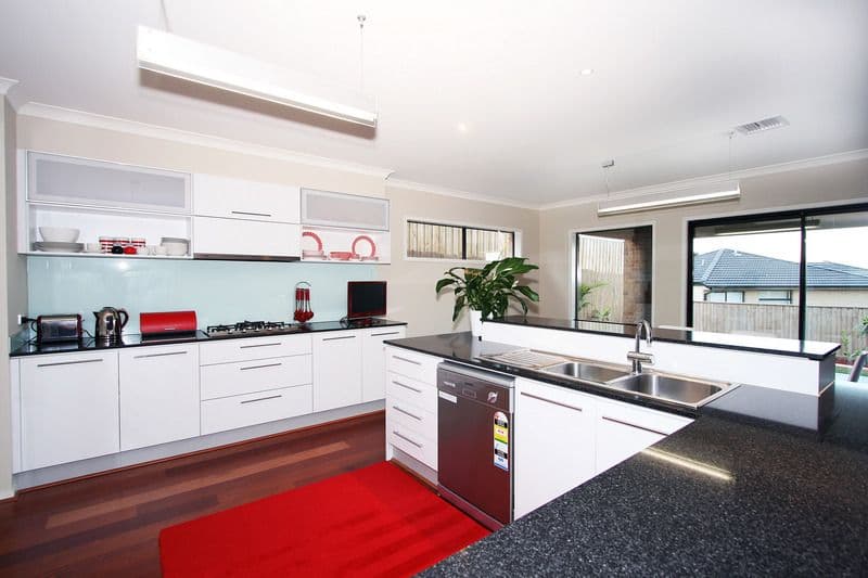 5 Westham Court, MULGRAVE VIC 3170, Mulgrave - Thumbnail 2