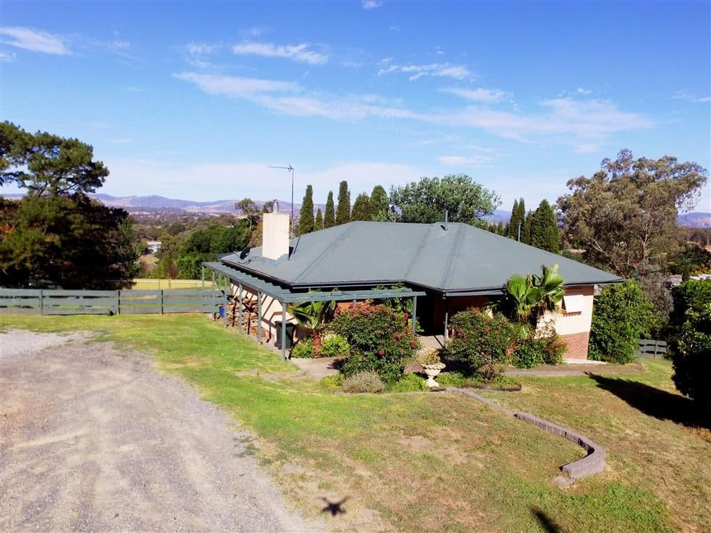 138 Lambie Street, Tumut - Thumbnail 2
