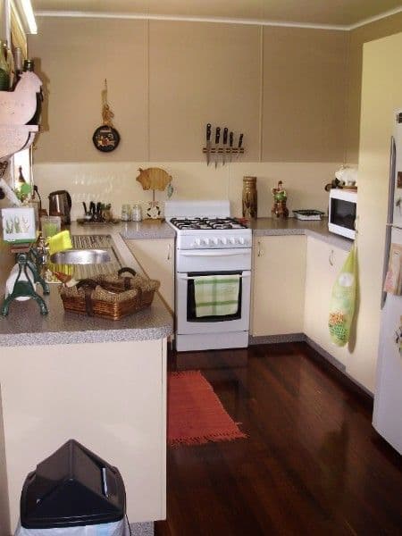 76 Walter Road, KINGAROY QLD 4610, Kingaroy - Thumbnail 3