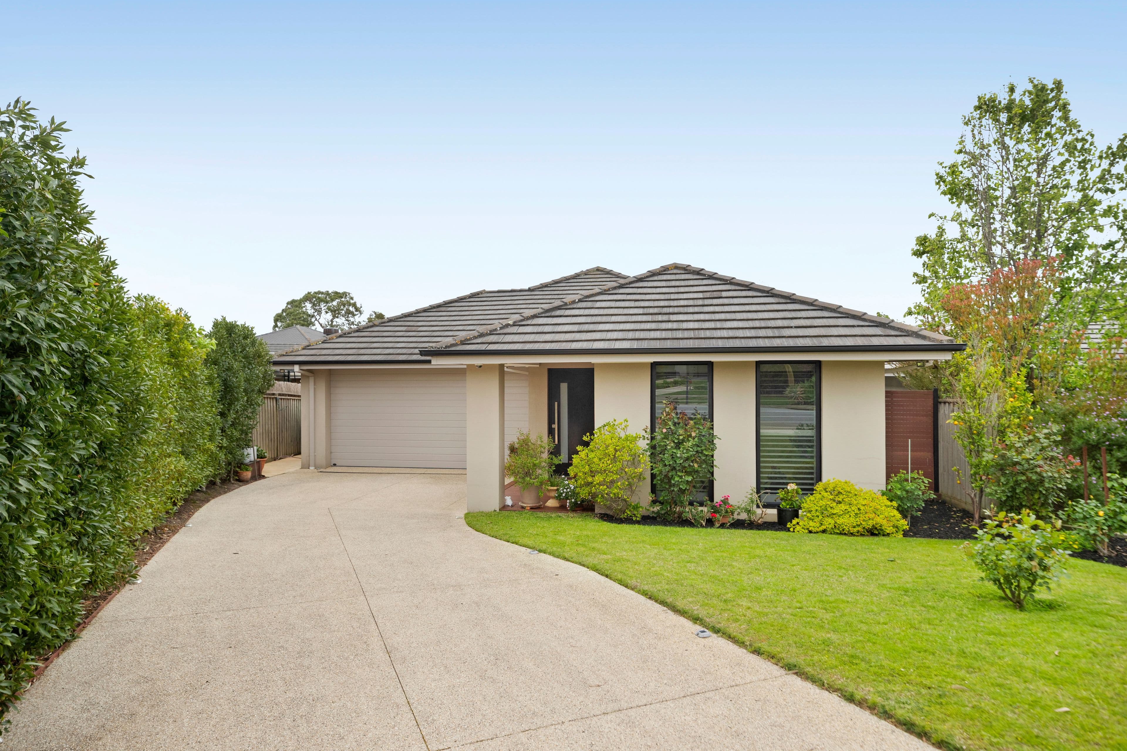 35 Crampton Chase, Sandhurst VIC 3977, Sandhurst - Image 1