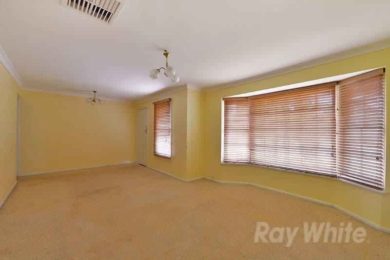 24 McComb Crescent, BAYSWATER VIC 3153, Bayswater - Thumbnail 3