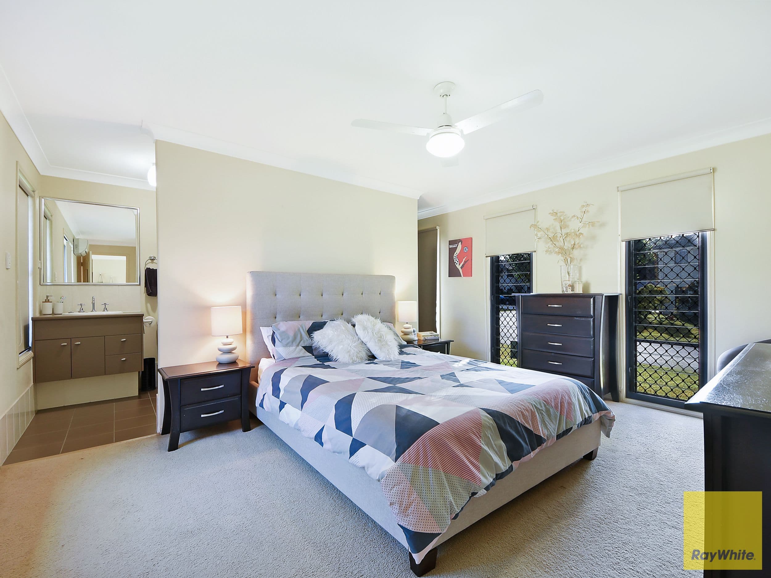 8 Surrey Close, Bald Hills QLD 4036, Bald Hills - Thumbnail 2