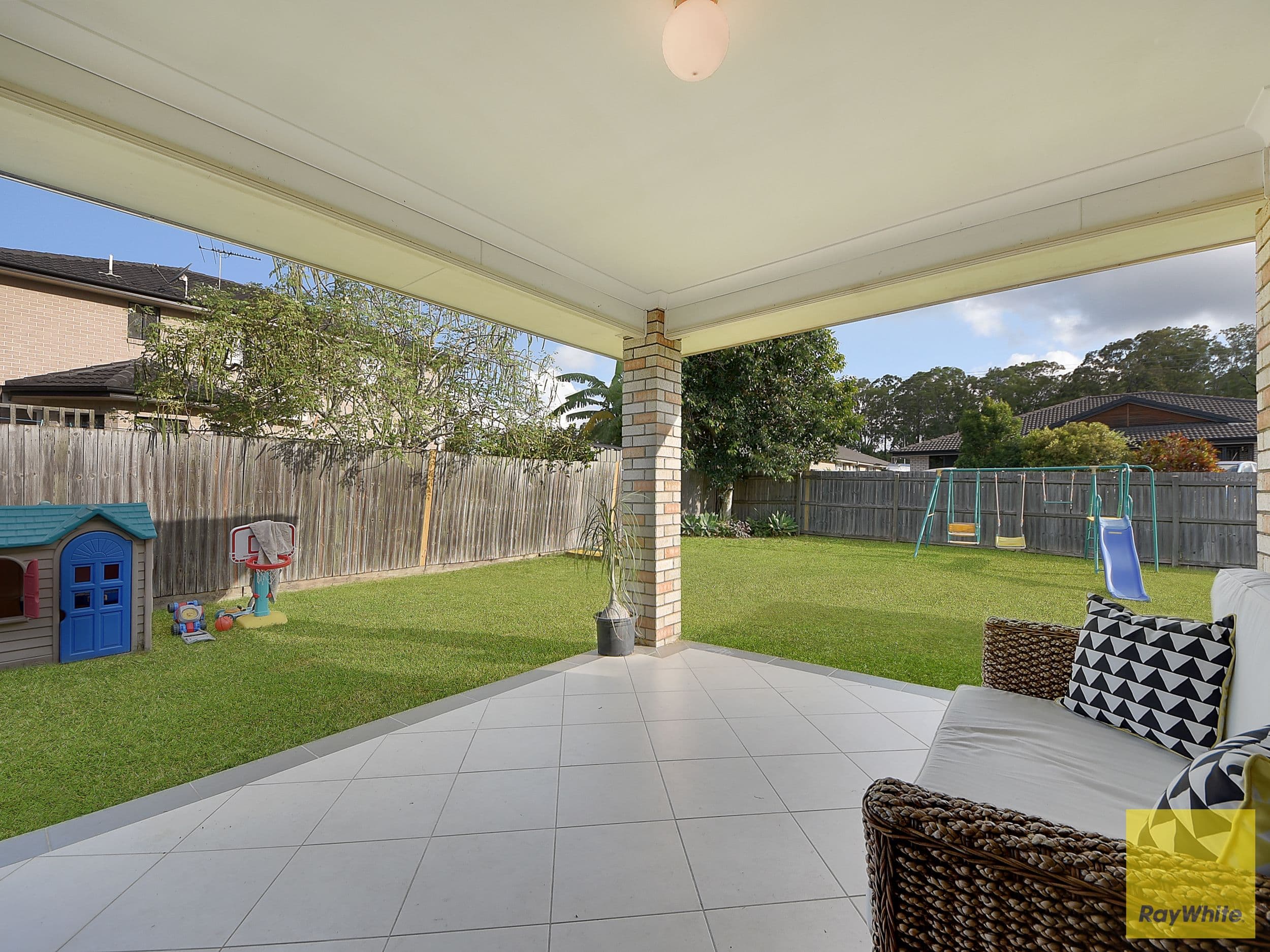 8 Surrey Close, Bald Hills QLD 4036, Bald Hills - Thumbnail 4