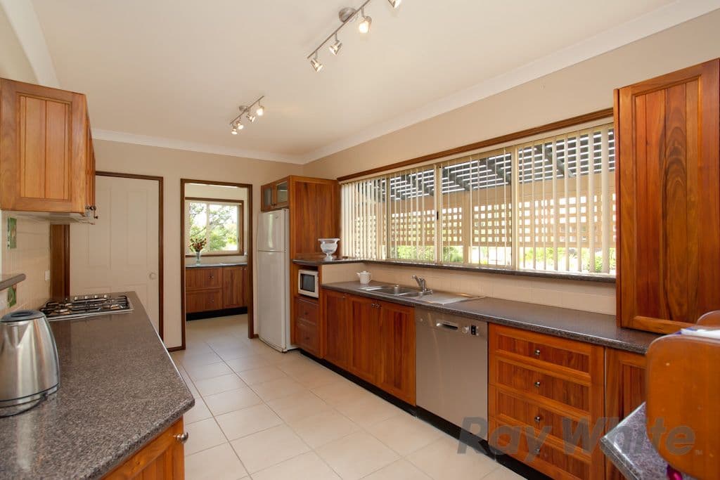 2 Syltone Close, HIGHFIELDS NSW 2289, Highfields - Thumbnail 4