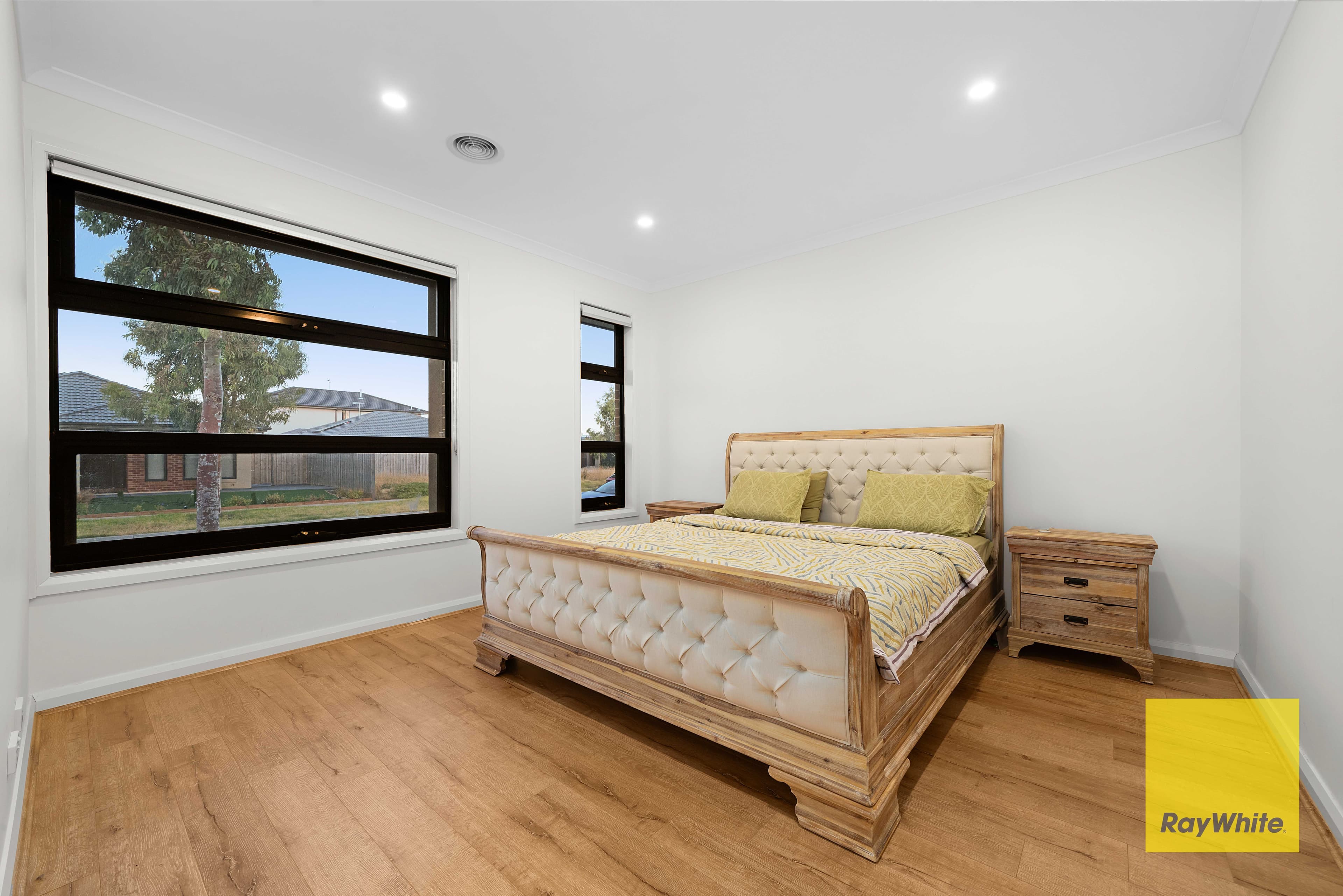 5 Kana Way, Werribee VIC 3030, Werribee - Thumbnail 7