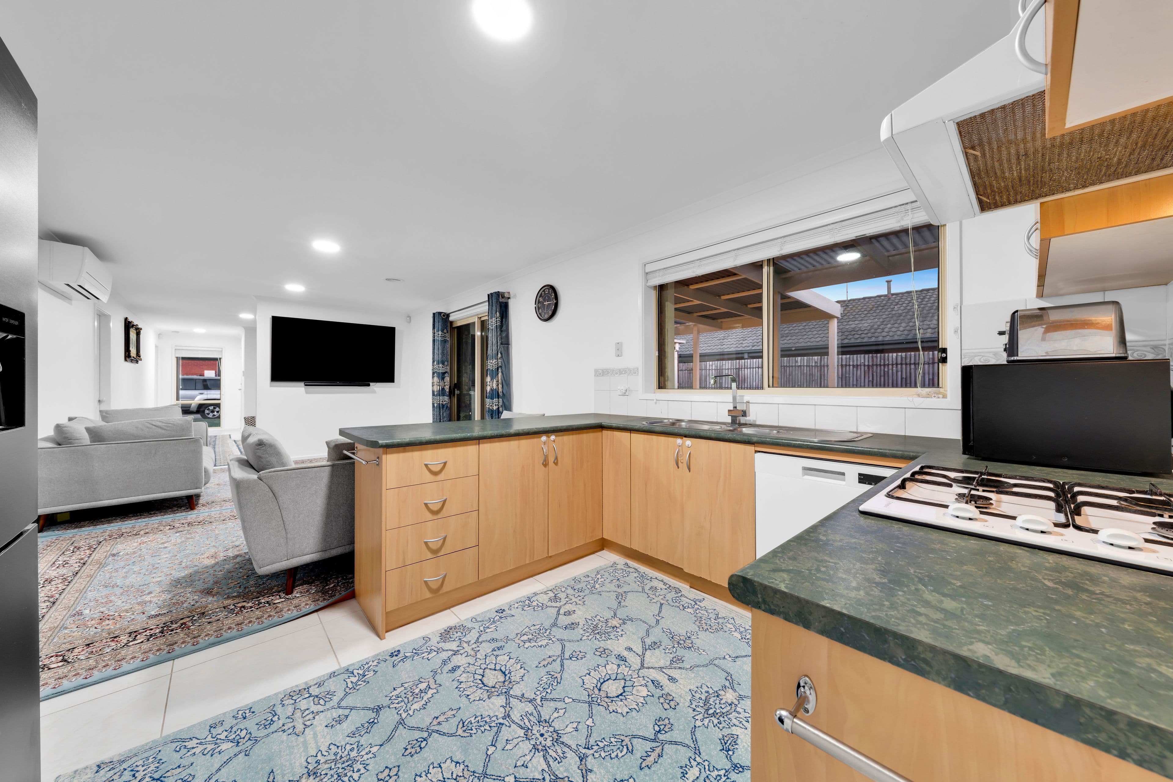 12 Jasa Crescent, Cranbourne West VIC 3977, Cranbourne West - Thumbnail 3
