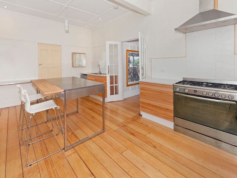 16 Zig Zag Street, RED HILL QLD 4059, Red Hill - Thumbnail 4