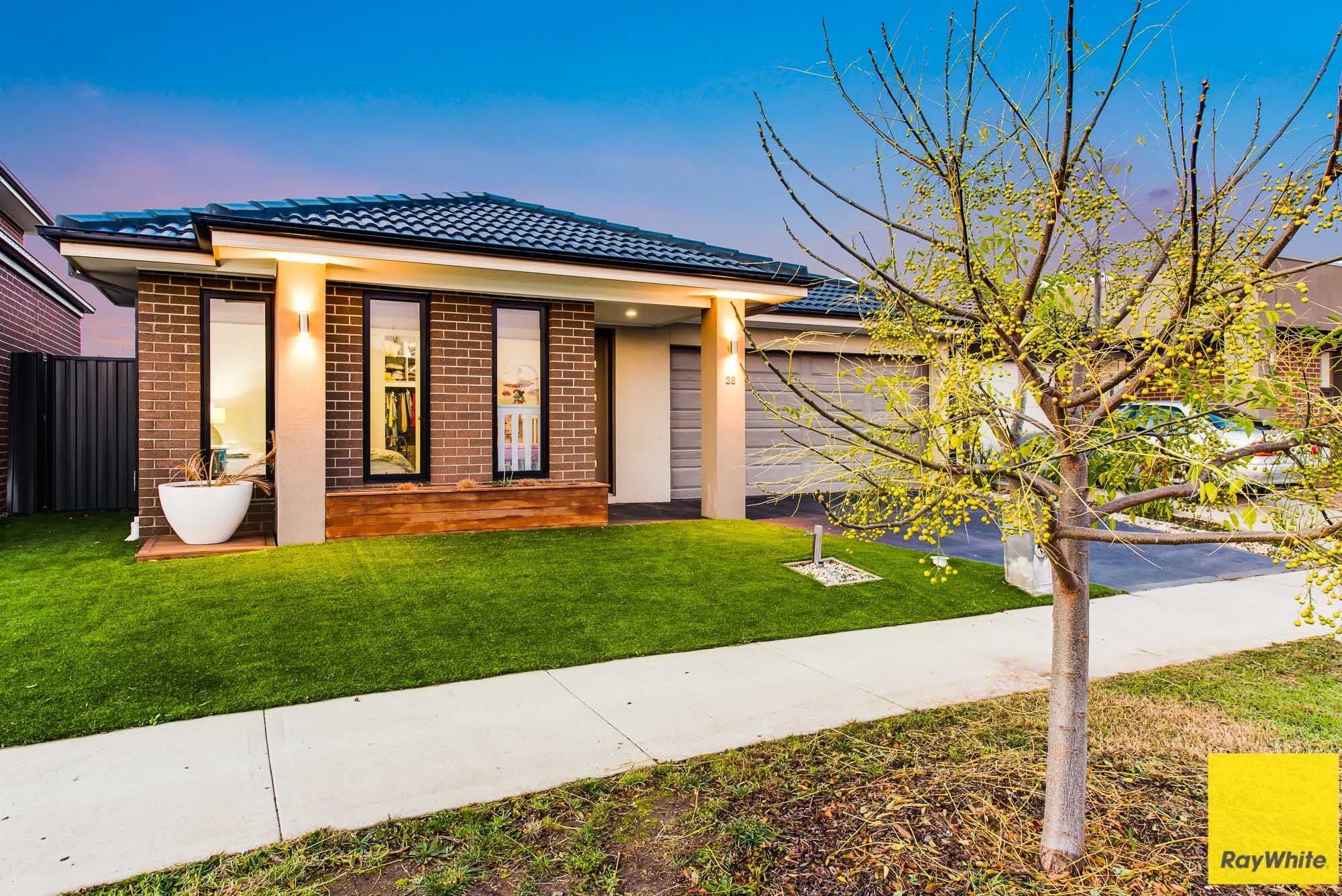 28 Elderwood Avenue, Truganina VIC 3029, Truganina - Thumbnail 3