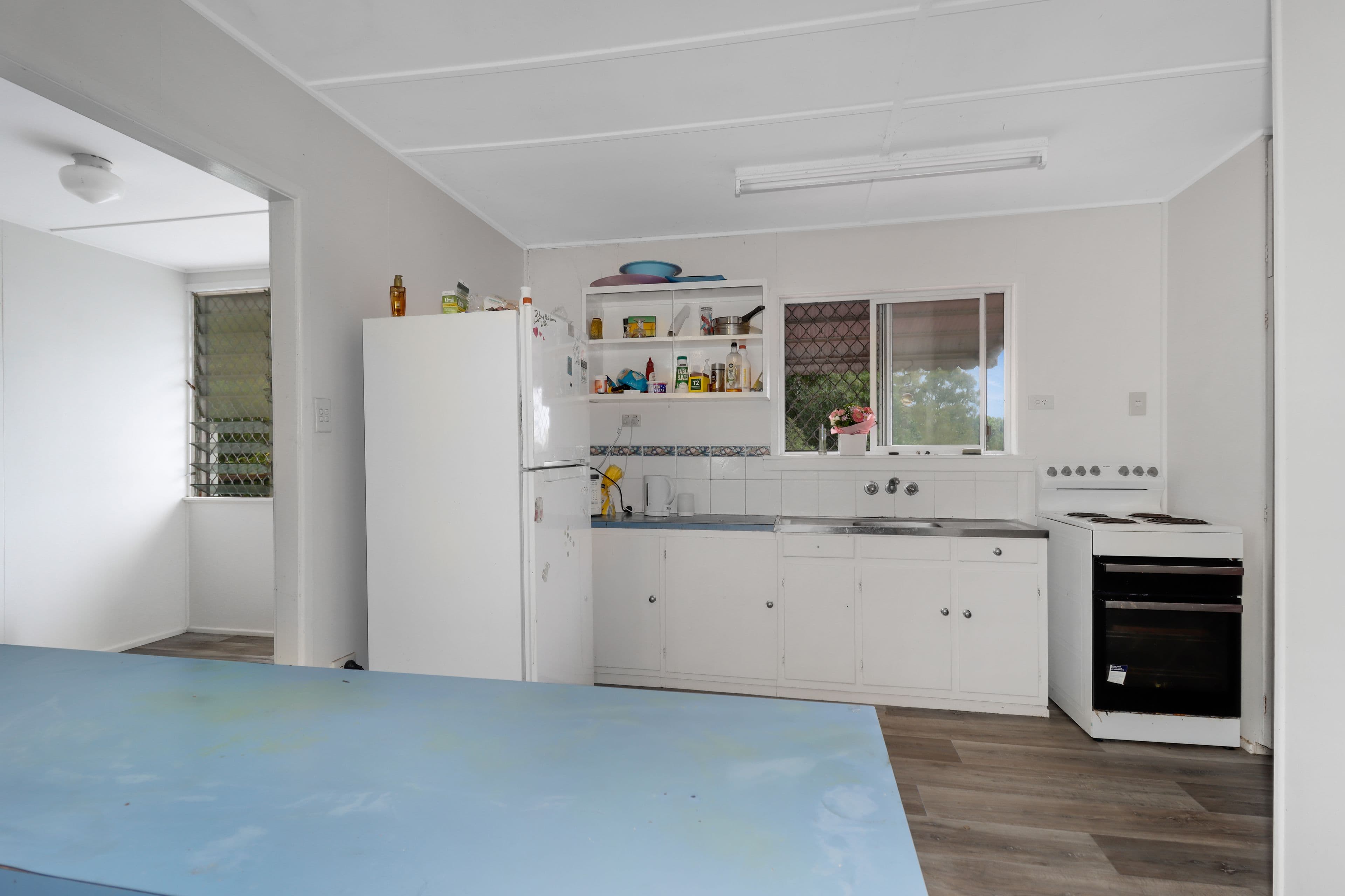 328 Torquay Terrace, Torquay QLD 4655, Torquay - Thumbnail 4