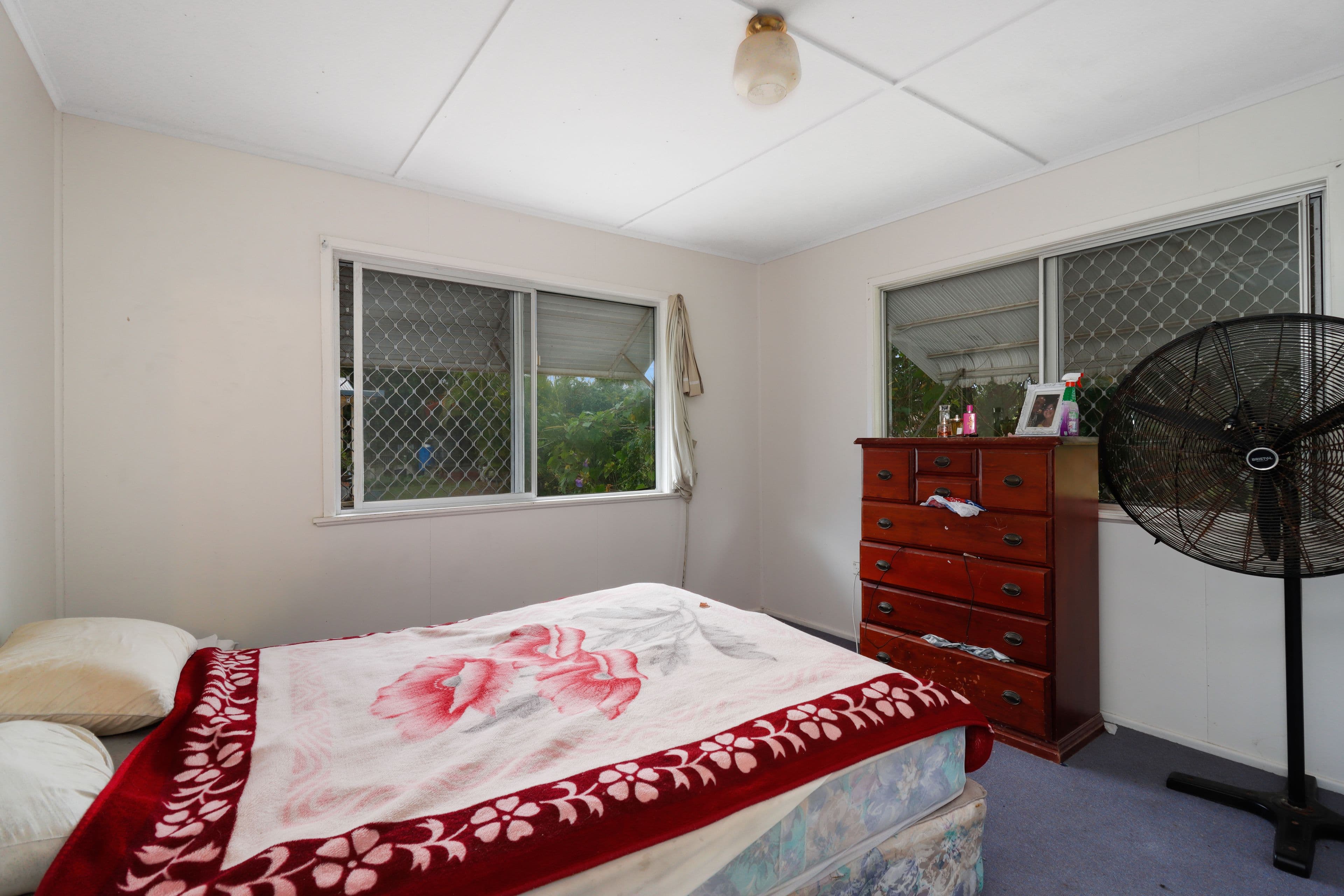 328 Torquay Terrace, Torquay QLD 4655, Torquay - Thumbnail 8