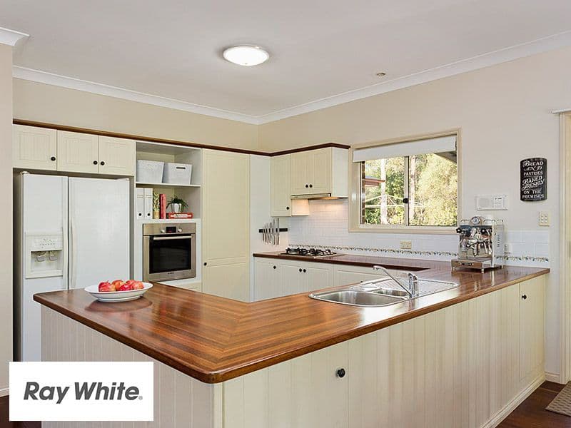 7 Hoare Court, Bunya QLD 4055, Bunya - Thumbnail 5