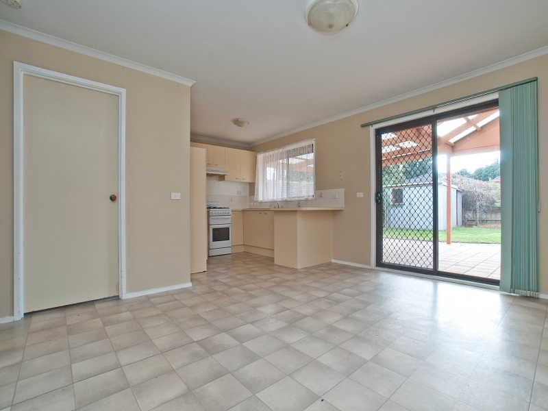 13 Josephina Court, CARRUM DOWNS VIC 3201, Carrum Downs - Thumbnail 3