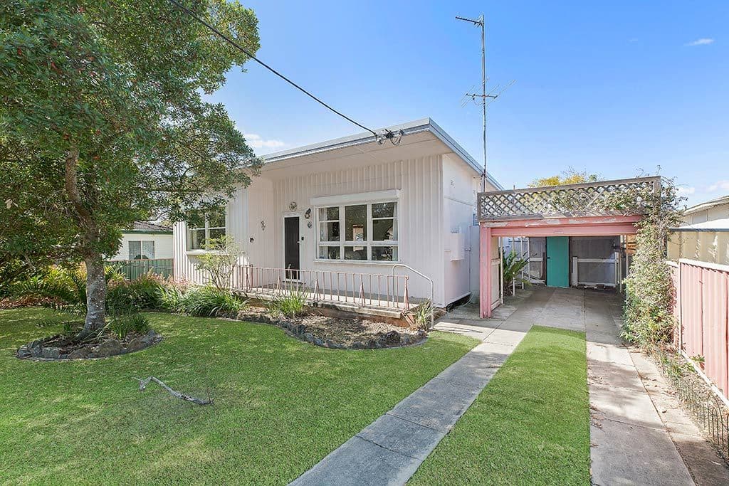 8 Field Avenue, Toronto NSW 2283, Toronto - Image 1