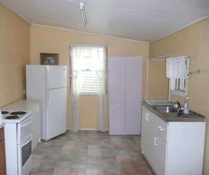 116 Falcon Street, LONGREACH QLD 4730, Longreach - Thumbnail 4