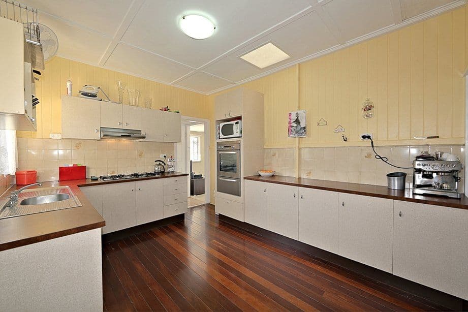 15 Hurst Street, Walkervale QLD 4670, Walkervale - Thumbnail 3
