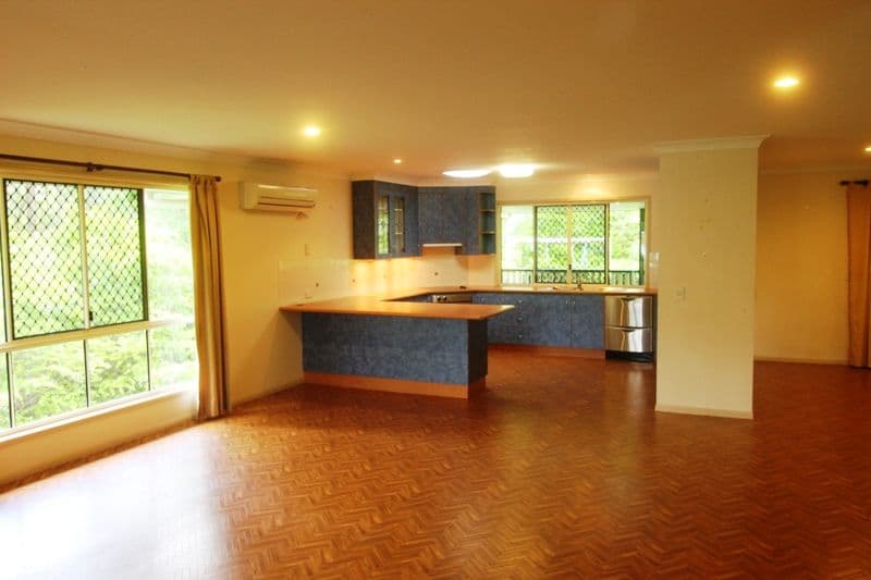 10 Silverwood Court, FERNY HILLS QLD 4055, Ferny Hills - Thumbnail 2