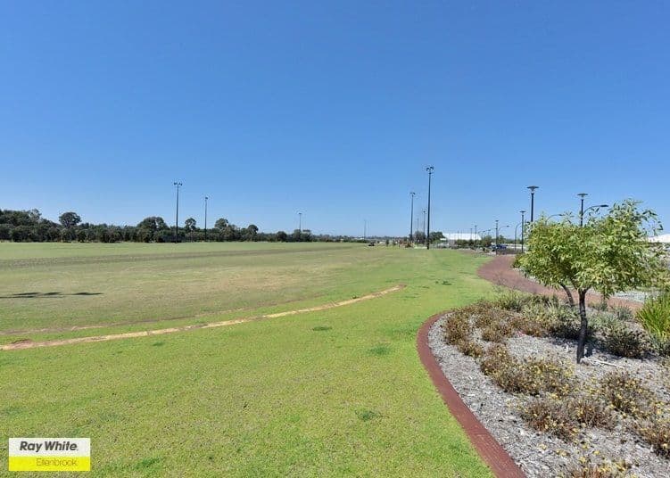101 Bordeaux Lane, Ellenbrook WA 6069, Ellenbrook - Thumbnail 8