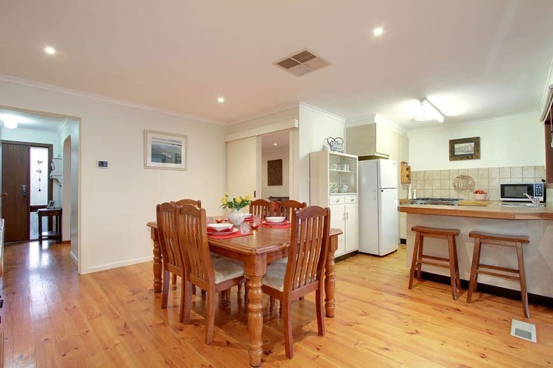 48 Avington Crescent, BORONIA VIC 3155, Boronia - Thumbnail 4