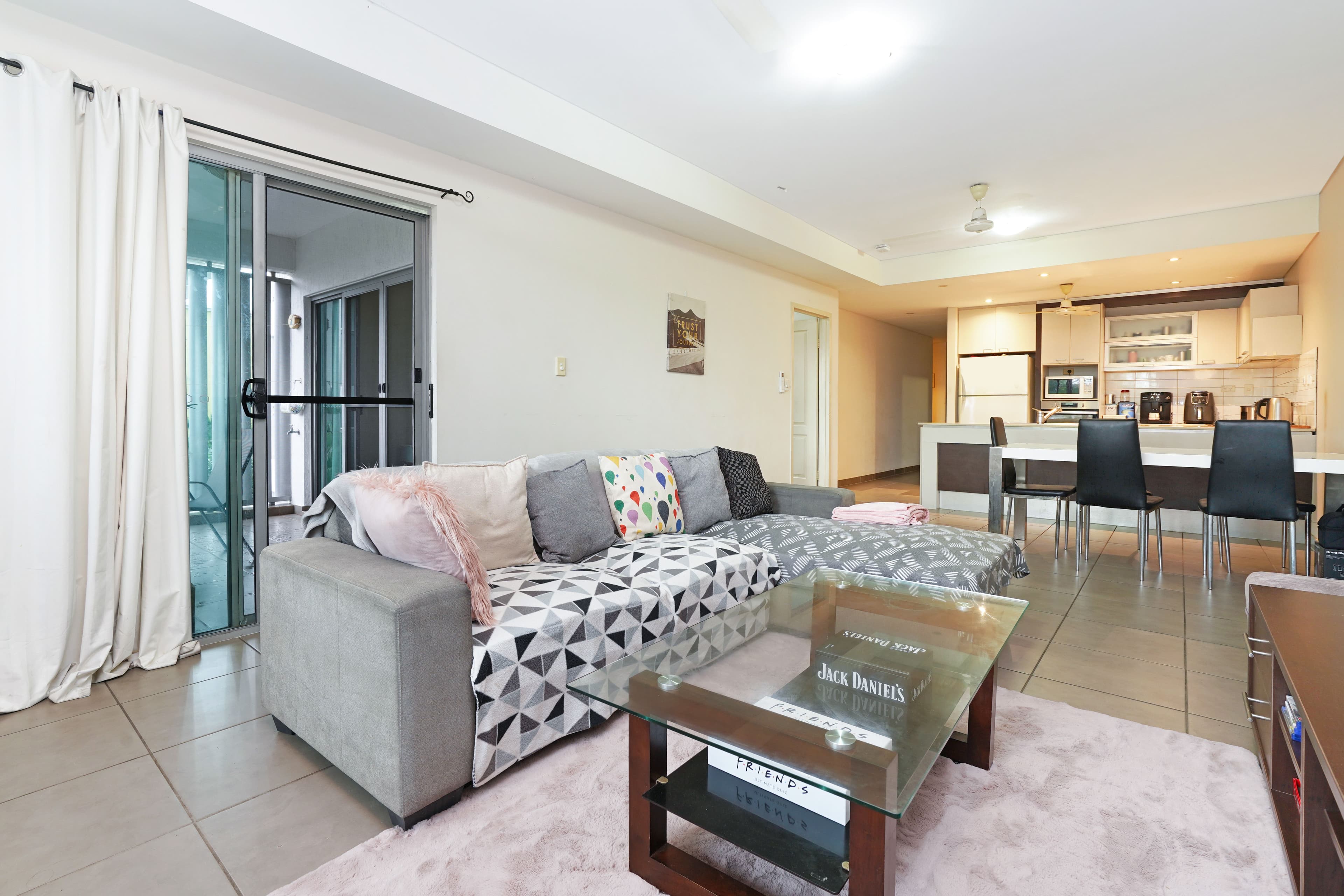 144 Smith Street, DARWIN CITY NT 0800, Darwin City - Thumbnail 3
