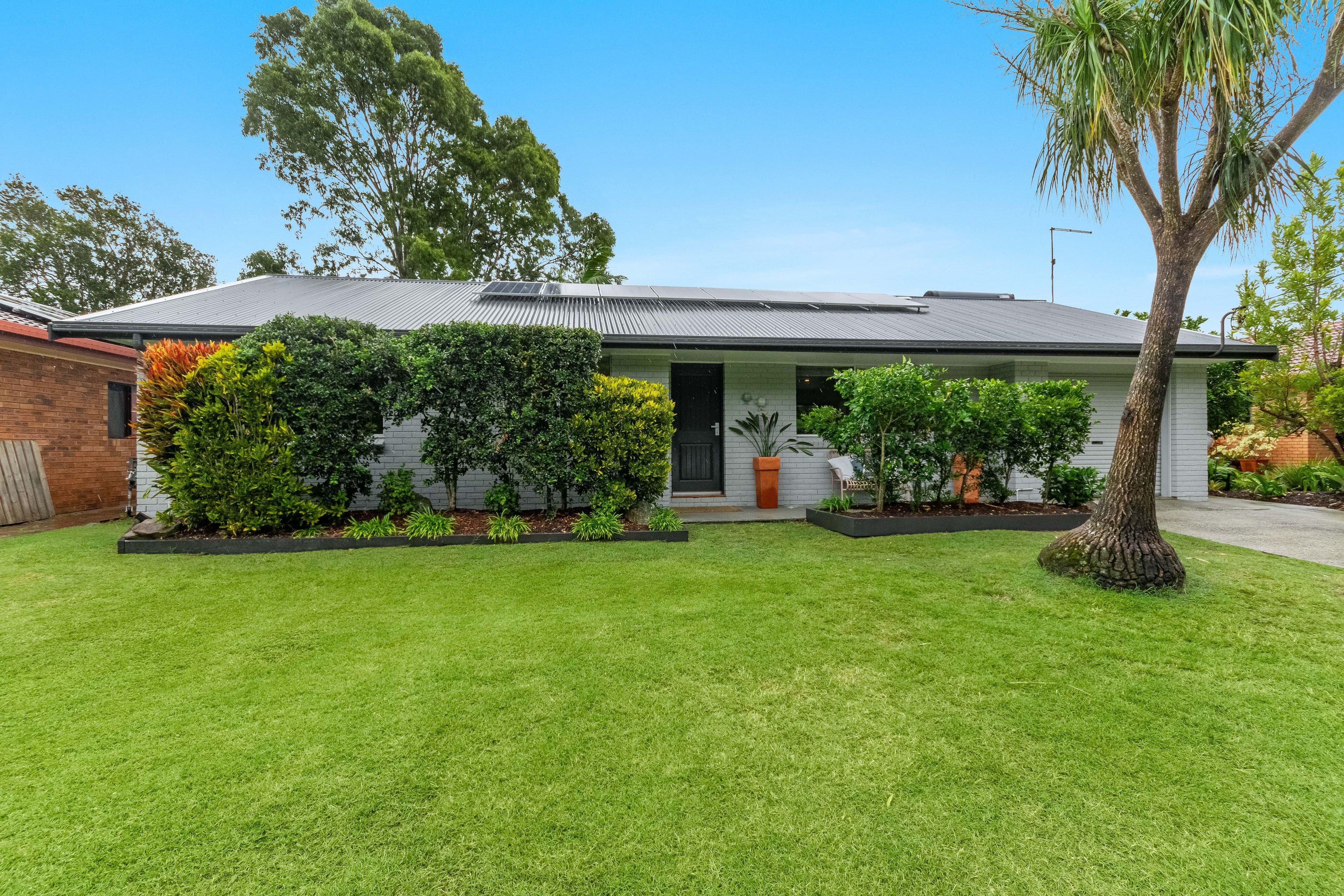 35 Shores Drive, Yamba NSW 2464, Yamba - Thumbnail 3