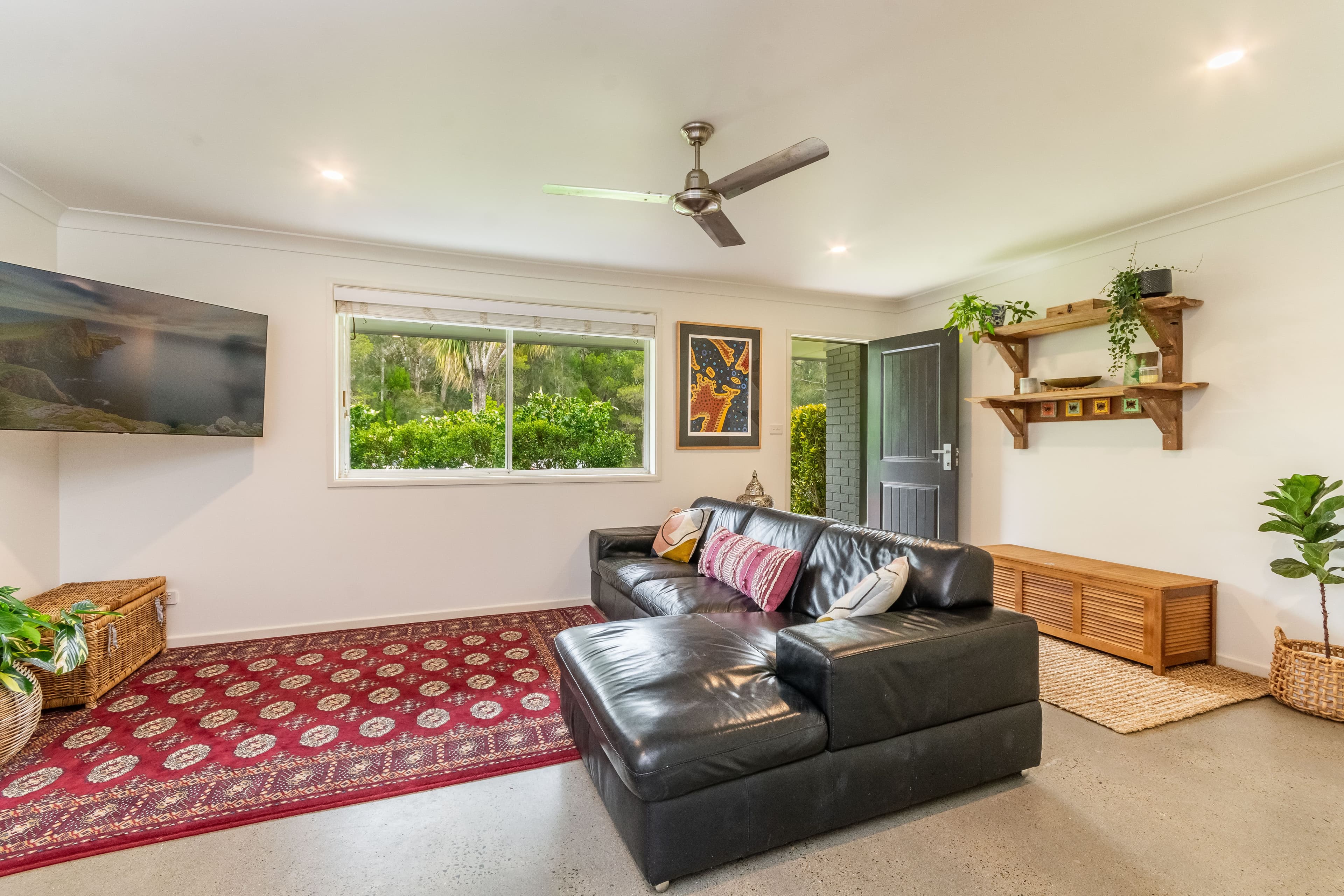 35 Shores Drive, Yamba NSW 2464, Yamba - Thumbnail 4
