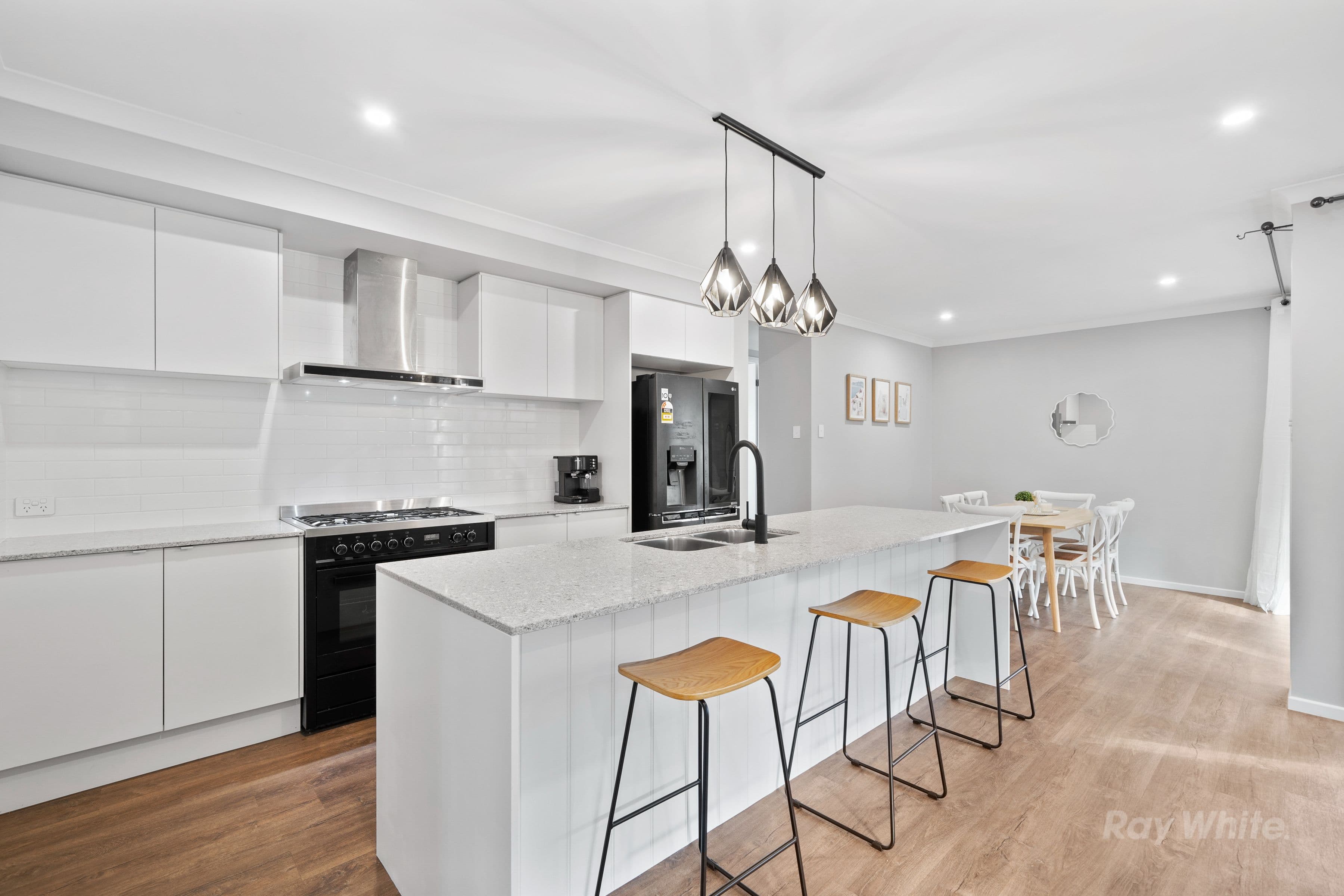 4 Apple Avenue, Greenbank QLD 4124, Greenbank - Thumbnail 2