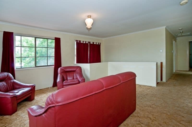 15 Bryant Court, SILKSTONE QLD 4304, Silkstone - Thumbnail 2