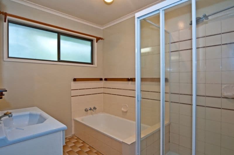 15 Bryant Court, SILKSTONE QLD 4304, Silkstone - Thumbnail 7