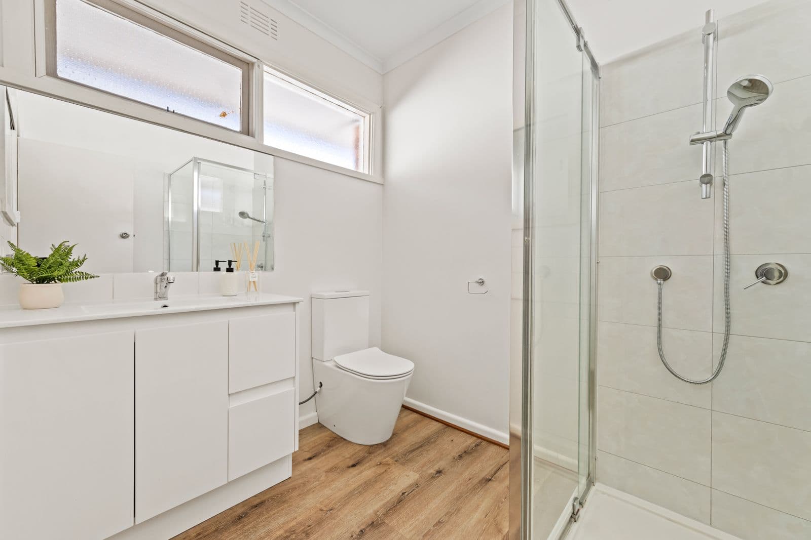 65 Stanley Avenue, Mount Waverley VIC 3149, Mount Waverley - Thumbnail 8