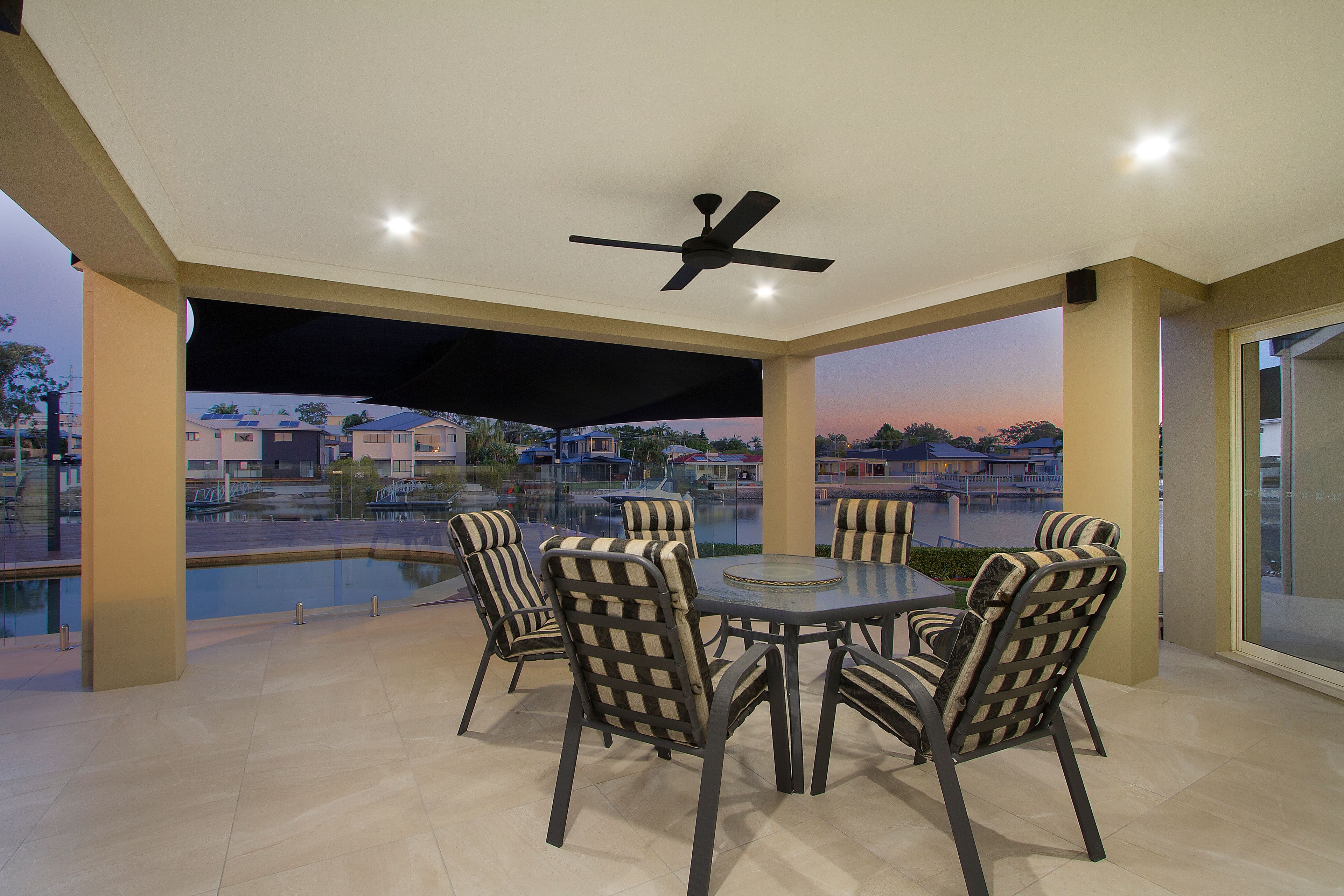 18 Clipper Court, Biggera Waters QLD 4216, Biggera Waters - Thumbnail 4